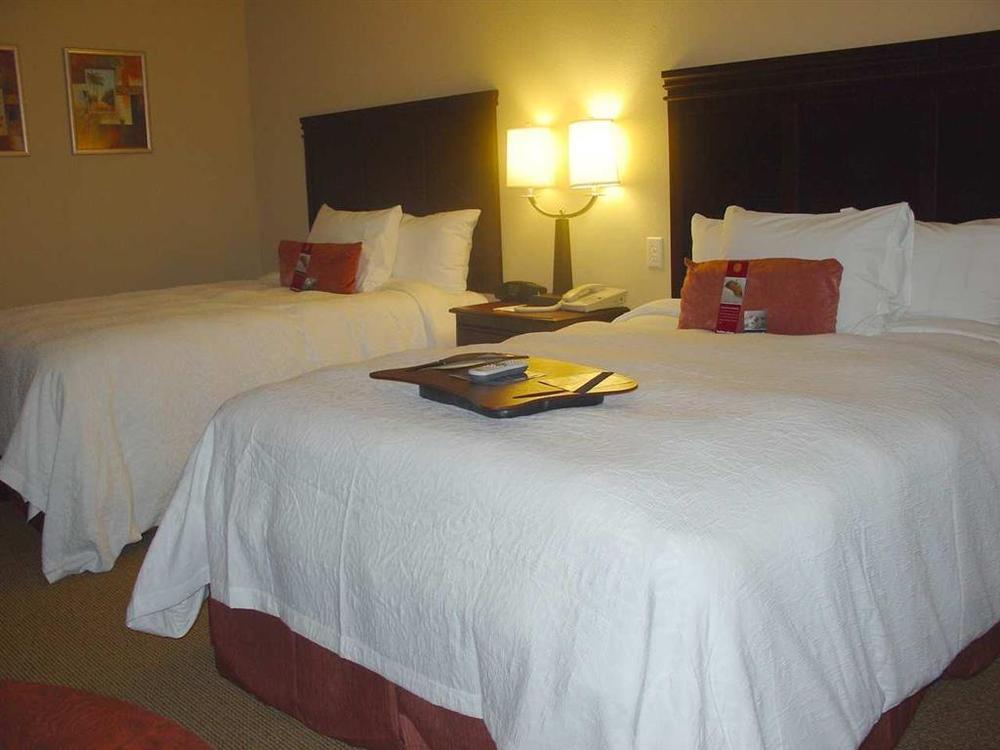 Hampton Inn & Suites เกนส์วิลล์ ห้อง รูปภาพ