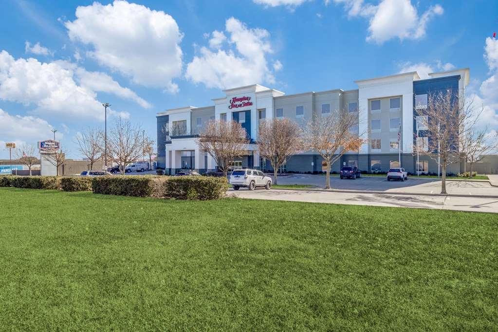 Hampton Inn & Suites เกนส์วิลล์ ภายนอก รูปภาพ